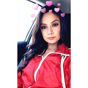 Meet your Posher, Viviana